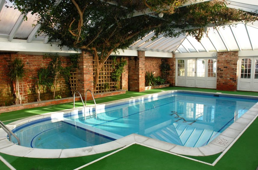 Best Swimming Pool Builders in Cape Town